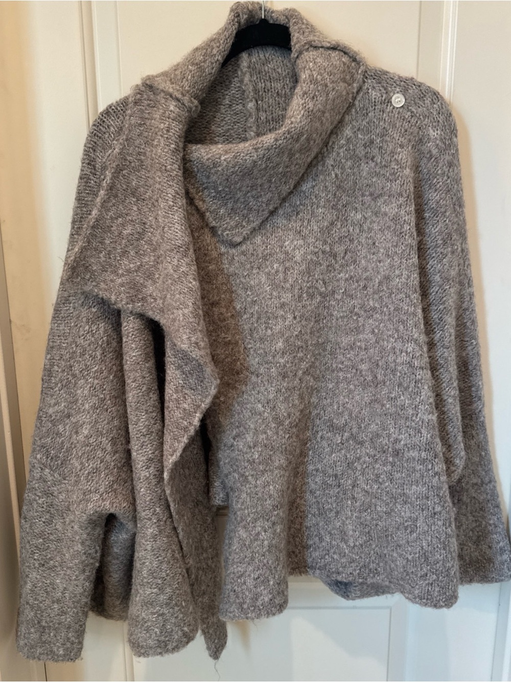 Free People XS/S Gray Wool Blend Asymmetrical Poncho Cardigan Draped Sweater